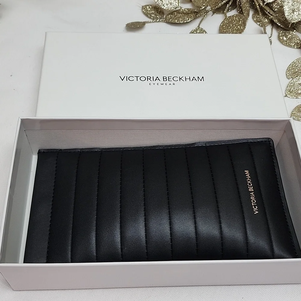 NWOT Victoria Beckham VB214SA Sunglasses With Box, Paperwork And Case